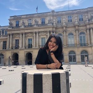 Meet your Posher, Yareli